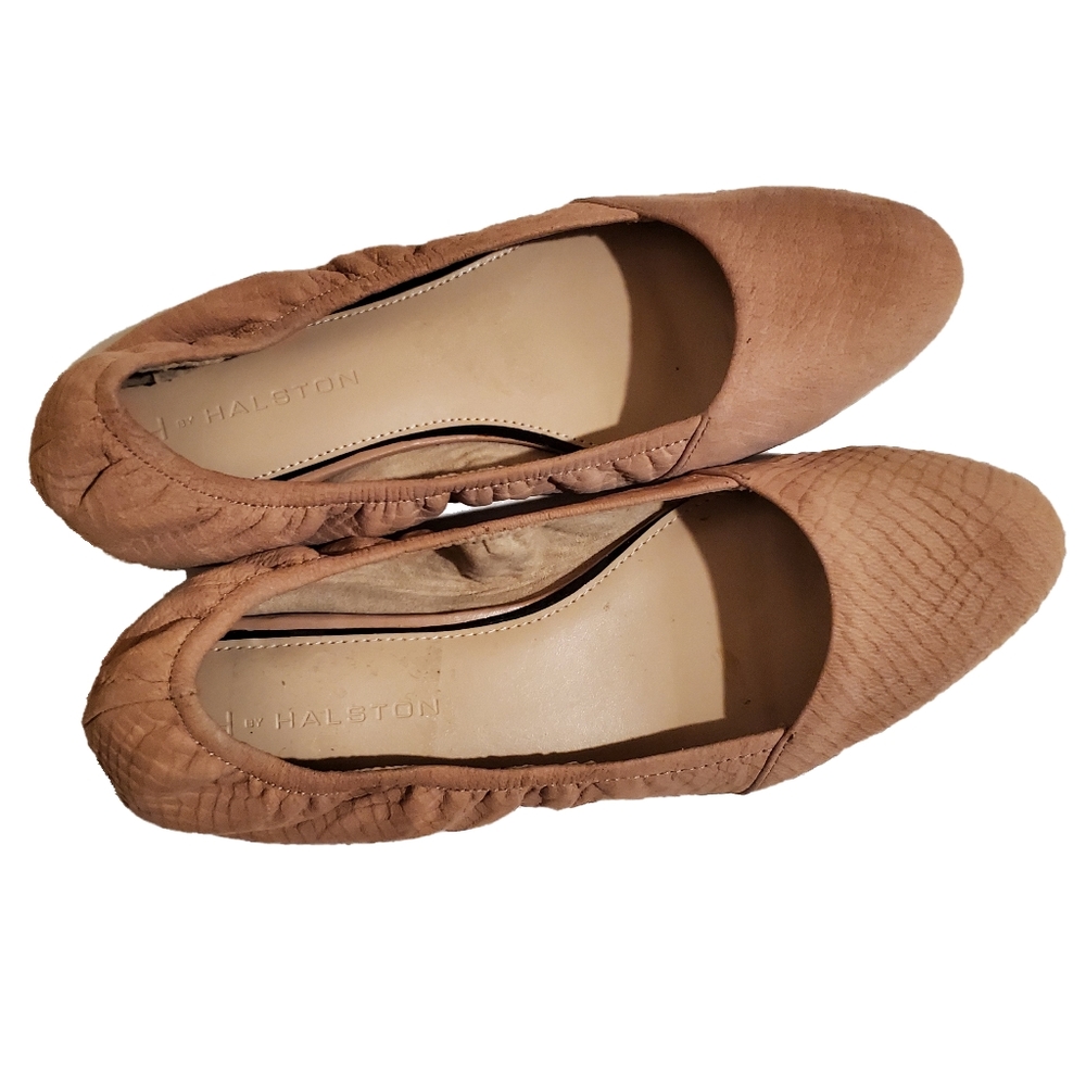 H by Halston Mollie Brown Leather Embossed 8.5